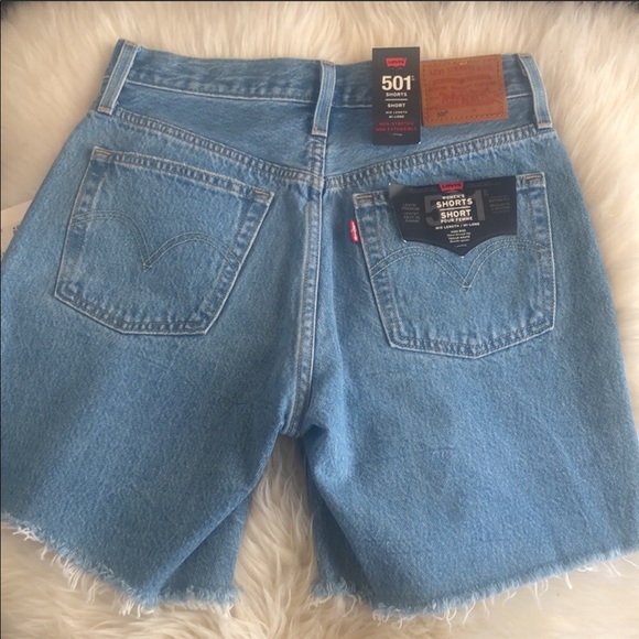 Levis's 501 Mid Thigh Shorts- Luxor Night - Picture 4 of 9